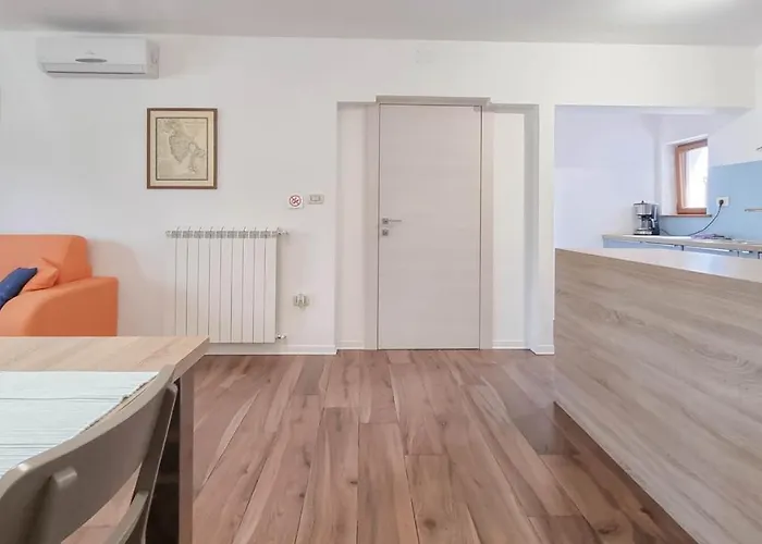 Apartman Clai *