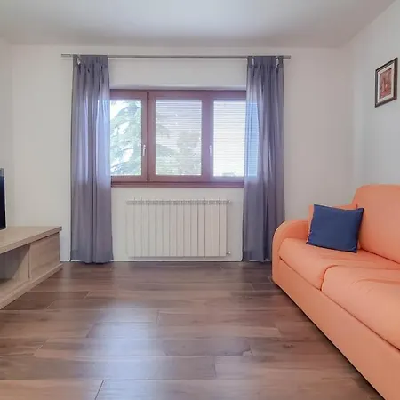 Clai Apartment *
